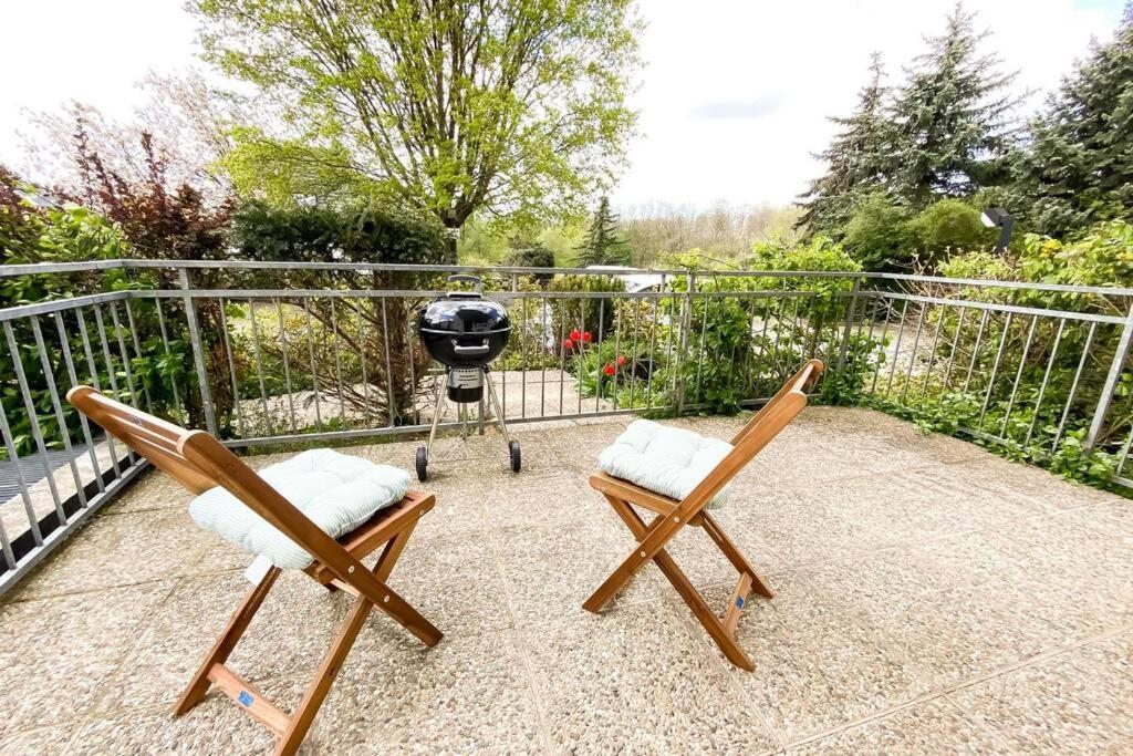 Apartment Am Auensee Mit Grosser Terrasse & Privat-Parkplatz Leipzig Bagian luar foto